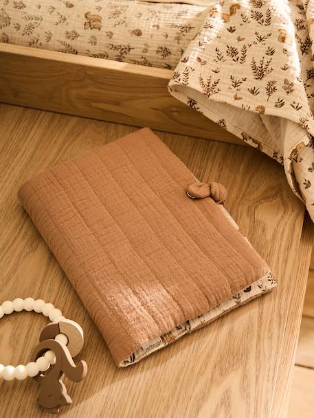 Protège carnet de santé en gaze de coton beige imprimé+cappuccino+ficelle - vertbaudet enfant 