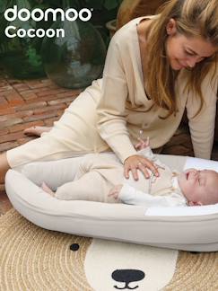 Puériculture-Cale bébé, emmaillotage-Réducteur de lit évolutif Doomoo Cocoon