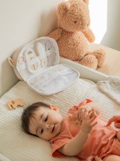 Puériculture-Toilette de bébé-Trousse de Soin Compacte Grise 9 Accessoires Inclus