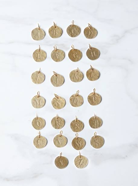 Médaille initiale, bijou doré à l'or fin Envie de fraise x 'Un de ces Quatre' or - vertbaudet enfant 