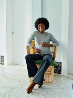 Zwangerschapskleding-Trui, vestje-<p>Zwangerschaps- en borstvoedingstrui met opengewerkte steken</p> 